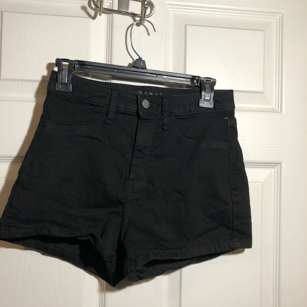High rise black shorts
